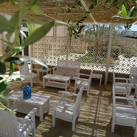 Hotel Masseria Bandino & 4*