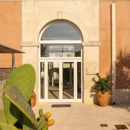 Masseria Bandino & Hotel 4*